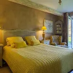 Bed and breakfast D'hotes Domaine De Ginouilhac 4*