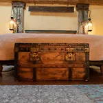 D'hotes Domaine De Ginouilhac Bed and breakfast