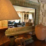 Bed and breakfast D'hotes Domaine De Ginouilhac 4*