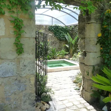 فندق مبيت وإفطار D'hotes Domaine De Ginouilhac Le Taillan-Médoc