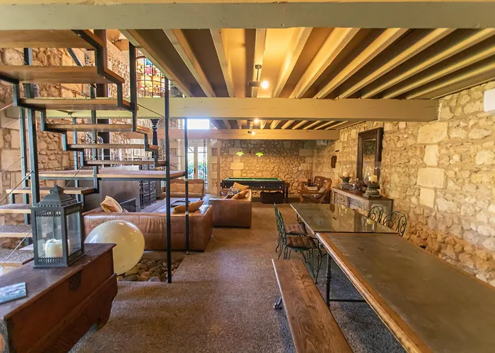 D'hotes Domaine De Ginouilhac 4*