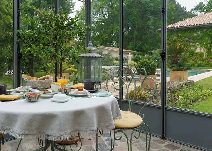 D'hotes Domaine De Ginouilhac 4*